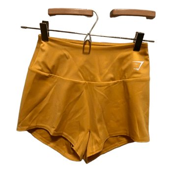 Keltaiset Gymshark shortsit