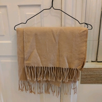 Pieces scarf