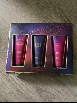 Baylis & Harding hand cream