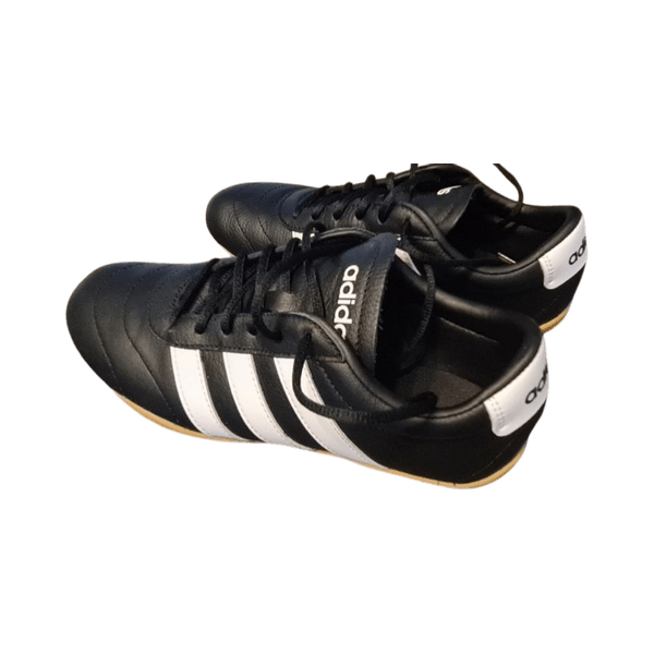 Adidas nahkatennarit 