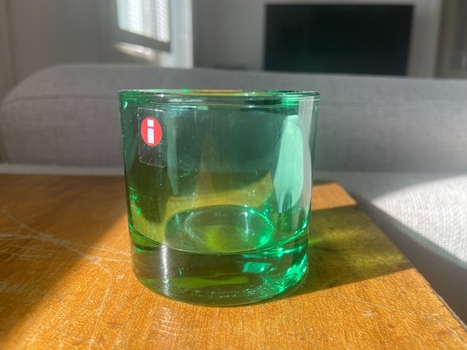 Kivi candle holder