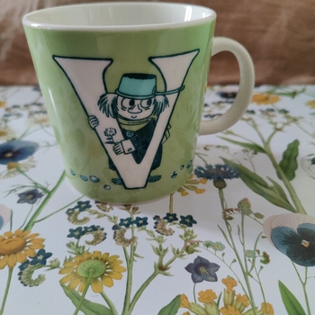 Muumimuki V kirjain