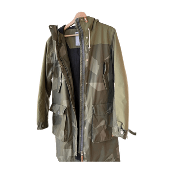 Clwr | colour wear coat