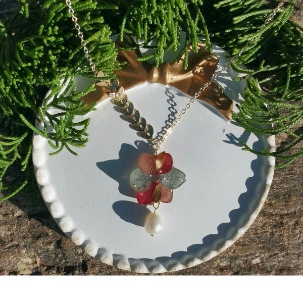 Real Flower Jewelry | Handmad Necklace with Preserved Botanicals