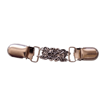 Cardigan clasp