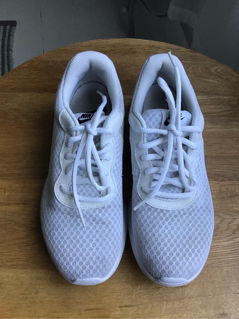 Nike valkoiset lenkkarit