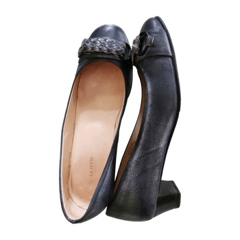 Lloyd heels