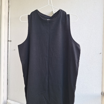 KappAhl black fitness top