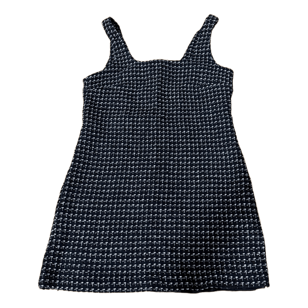 Mustavalkoinen tweed-mekko