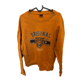 Oranssi collegepaita