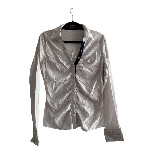 White button down shirt
