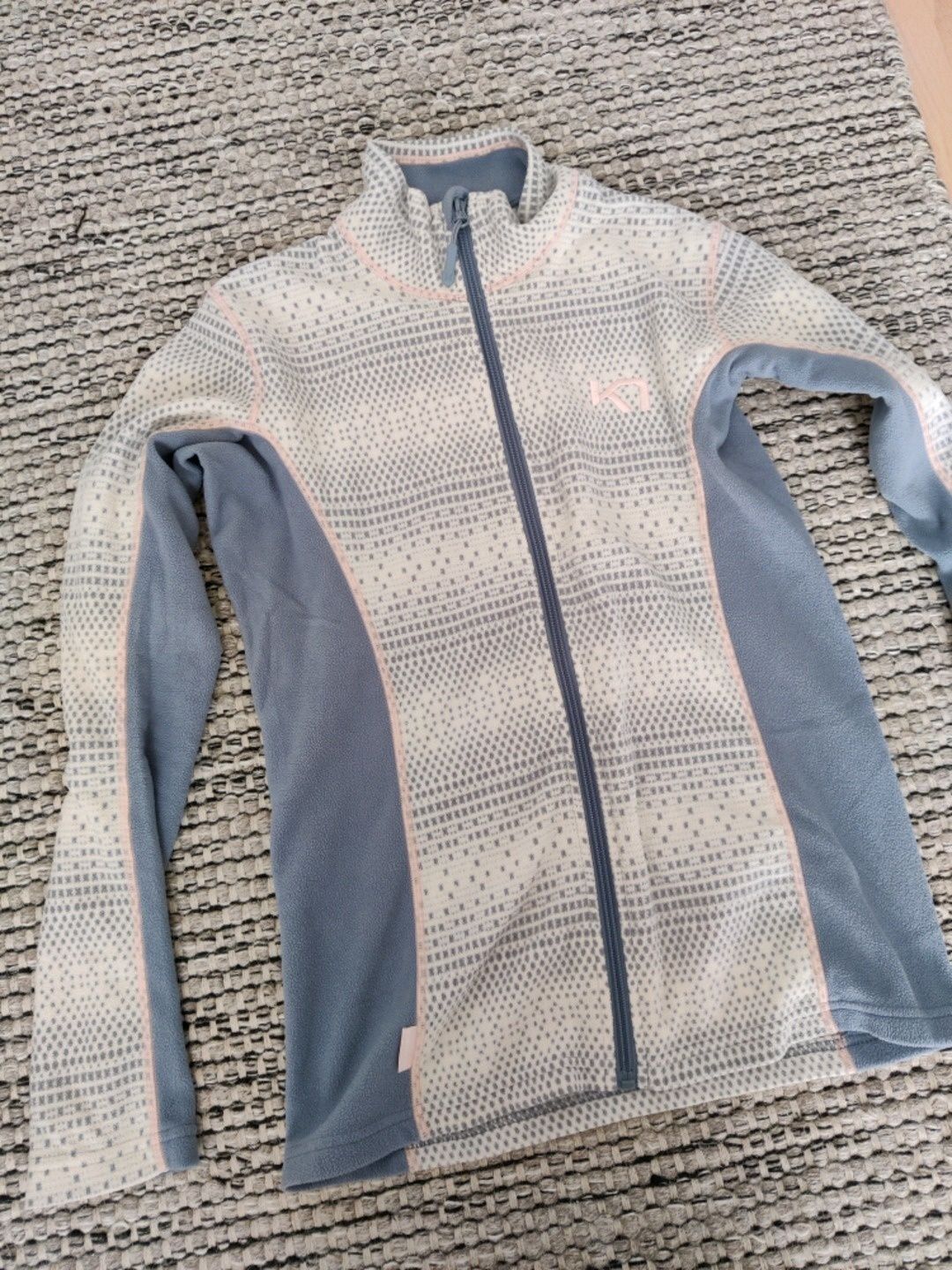 Kari traa sportswear