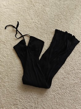 Musta H&M ribbimekko