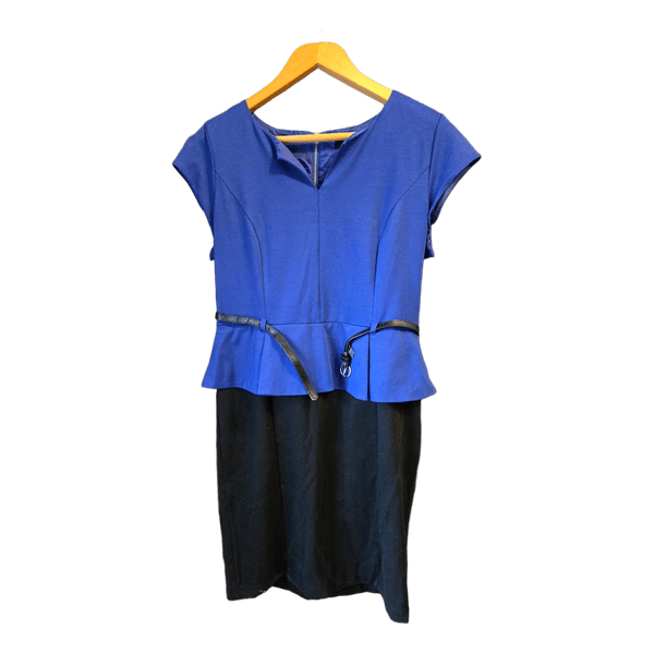 Sinine ja must peplum-kleit