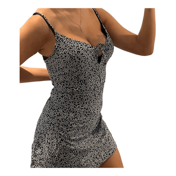 Black and white patterned dress