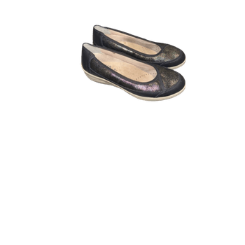 Musta kiiltävä ballerina