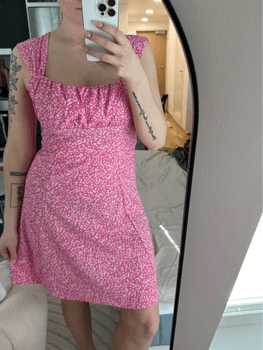 Gina tricot dress