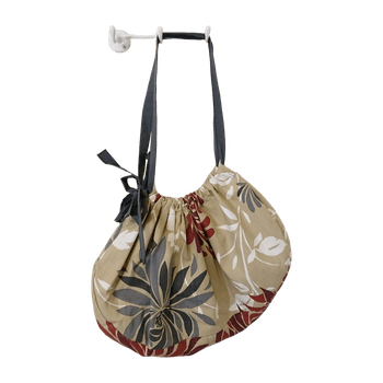 Käsintehty bag