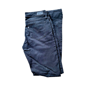 Levi's mustat farkut