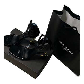 Saint Laurent | 37