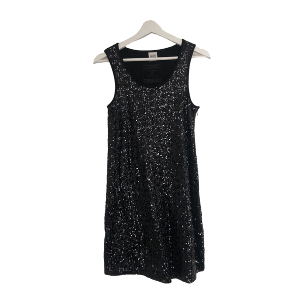 Object dress