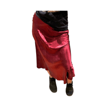 Viininpunainen satiinihame