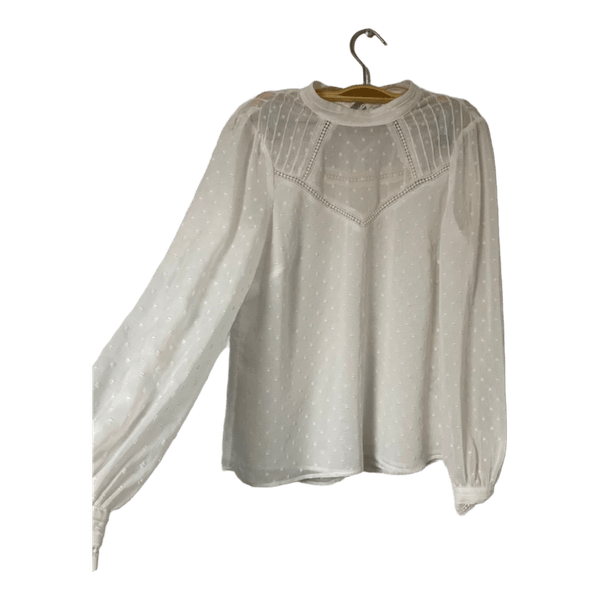 White dot blouse