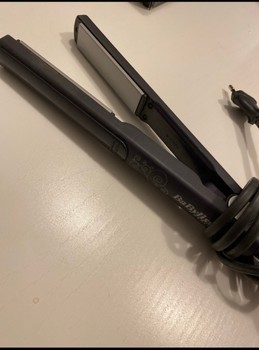 Babyliss hiusten suoristusrauta musta