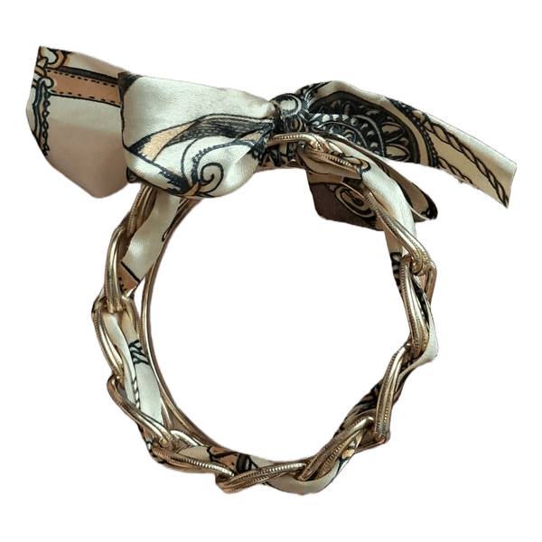 Gold chain bracelet