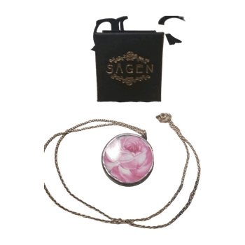 Sägen jewelry