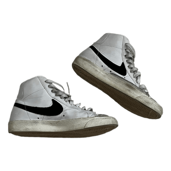 Nike blazer