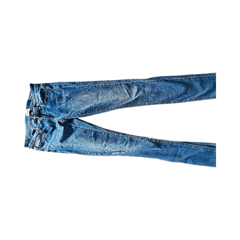 Siniset skinny-farkut