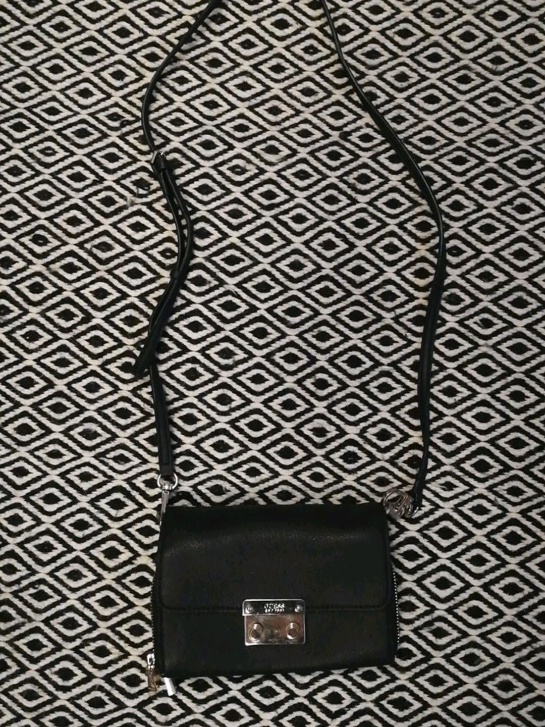Guess bag