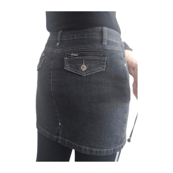 Creem skirt musta minihame