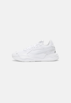 Puma kengät
