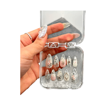 Floral press-on nail set