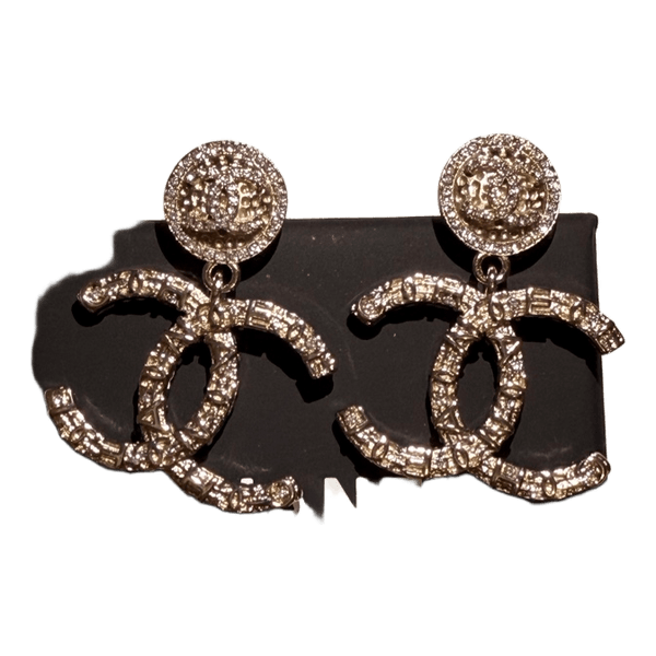 Chanel CC logo earrings