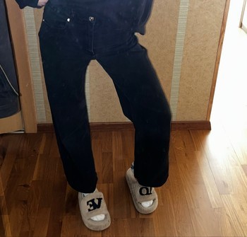 Juodos džinsinės kelnės