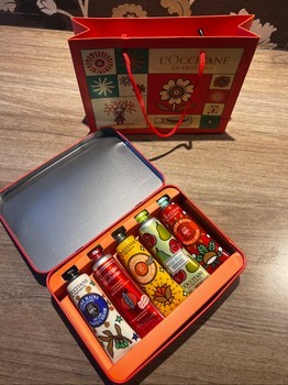 L'Occitane hand cream set