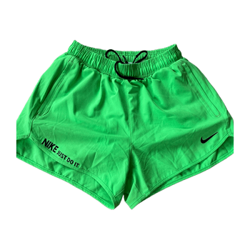 Nike treeni shortsit koko S
