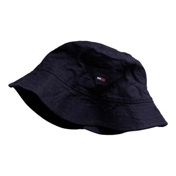 Black bucket hat