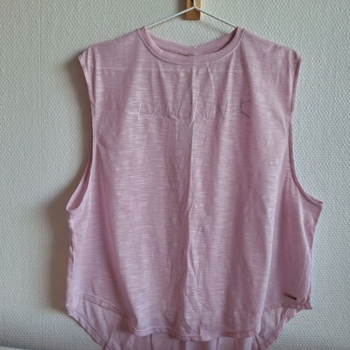 Danskin sport top