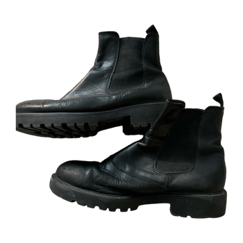 Vagabond boots