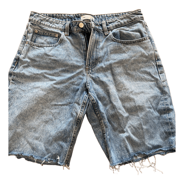 Lyseblå denimshorts