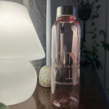 Plastic Clear Pink Waterbottle with Handle / Dishwasher Safe!