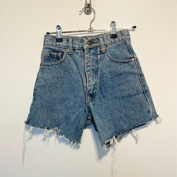 Levi’s 501 light blue jeanshorts