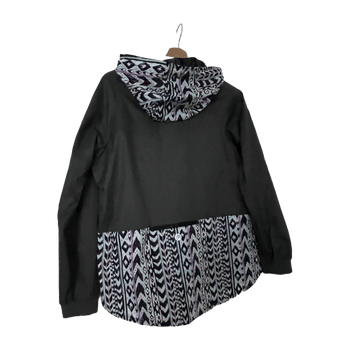 Aperture active coat