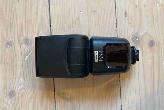 Metz 44 AF-1 Flash