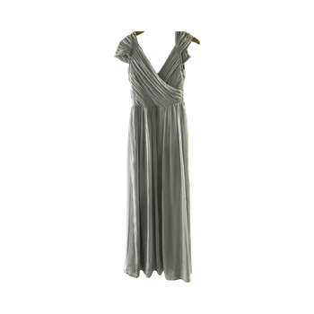 Vaaleansininen pliseerattu mekko