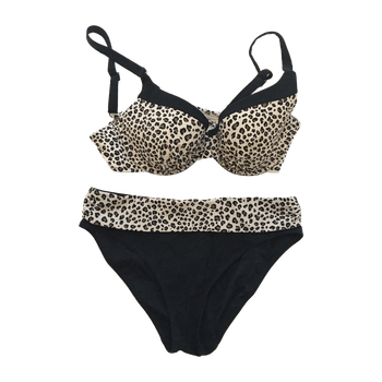Anita bikini